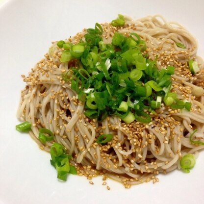 こどもが蕎麦よりもうどん派なのですが、こちらのお蕎麦は美味しいと完食してくれました♪レシピありがとうございました☆